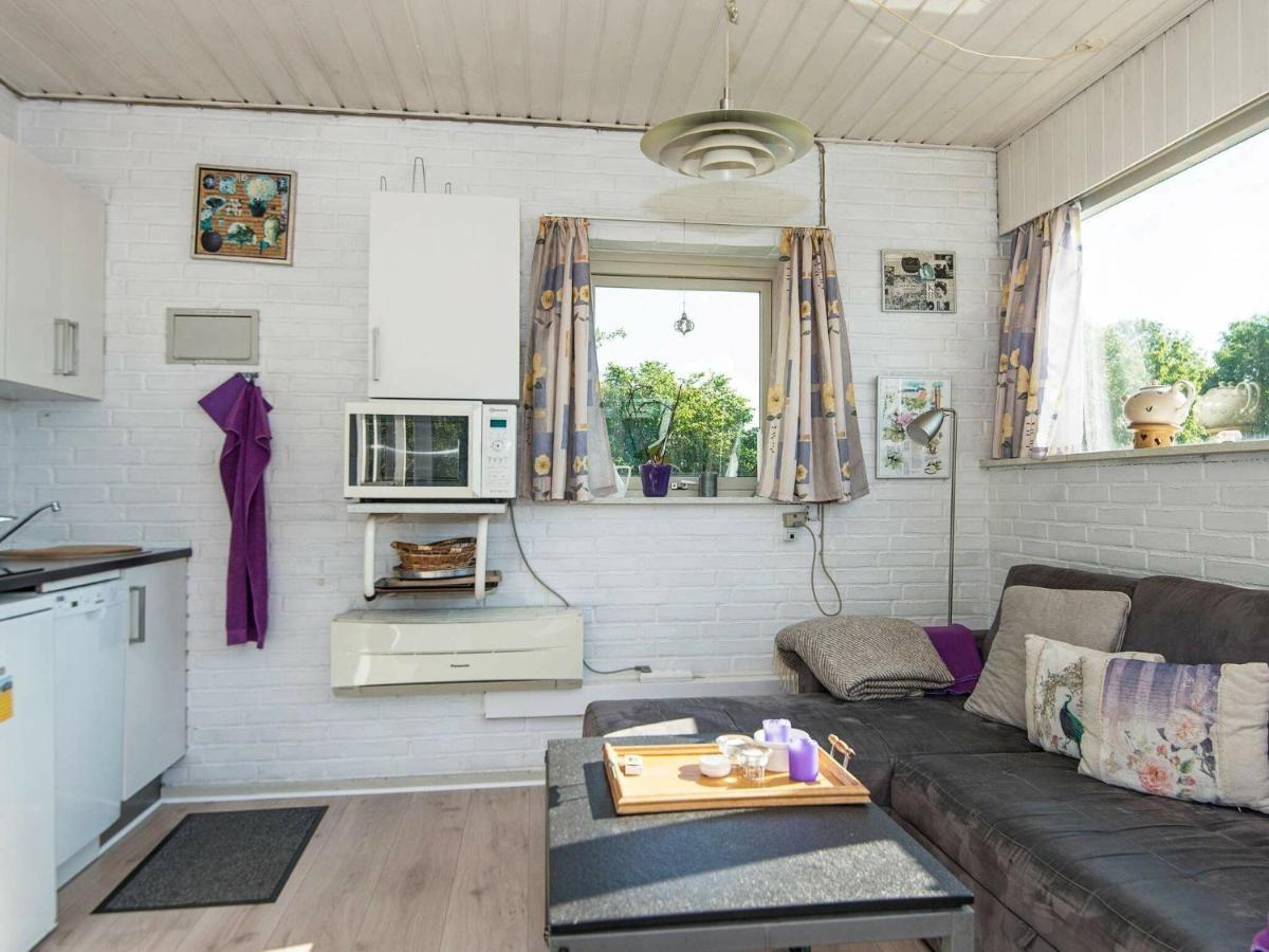 One-Bedroom Holiday Home In Grasten Rønsheved Zewnętrze zdjęcie