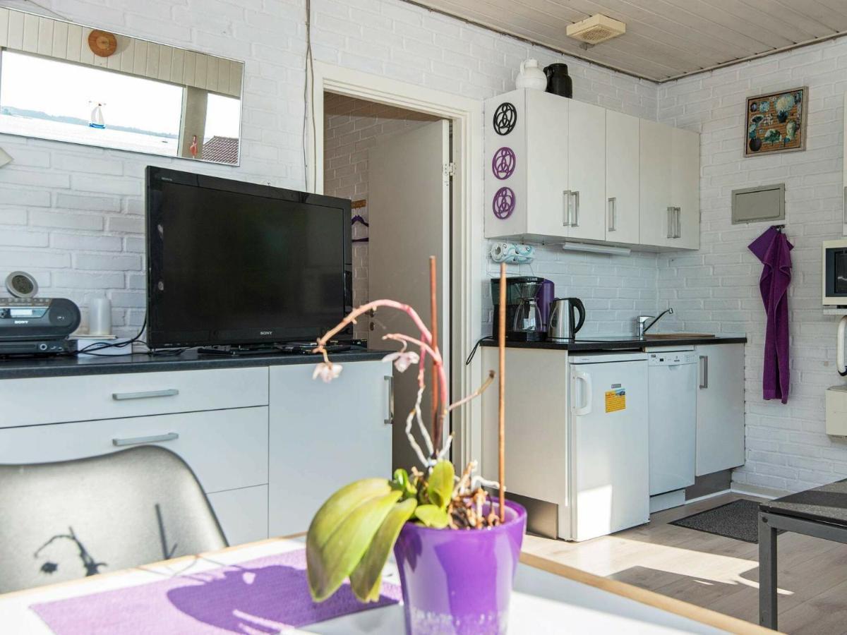 One-Bedroom Holiday Home In Grasten Rønsheved Zewnętrze zdjęcie